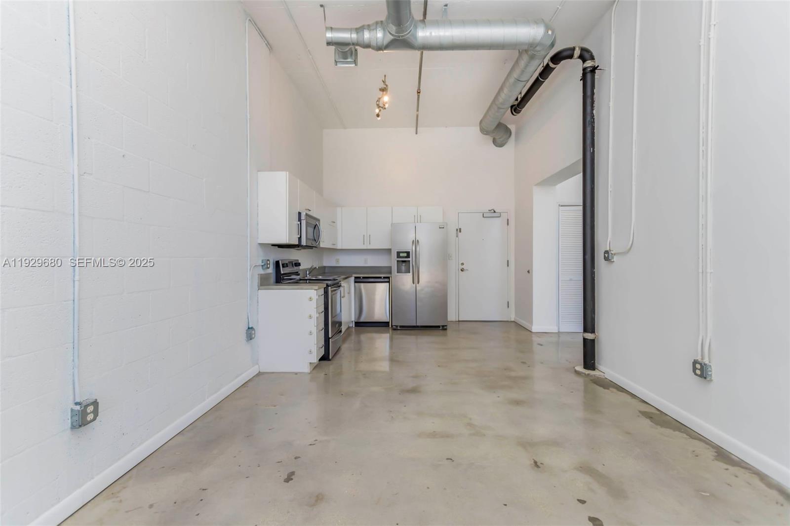 444 NE 30th St # 1105, Miami FL 33137 photo 3