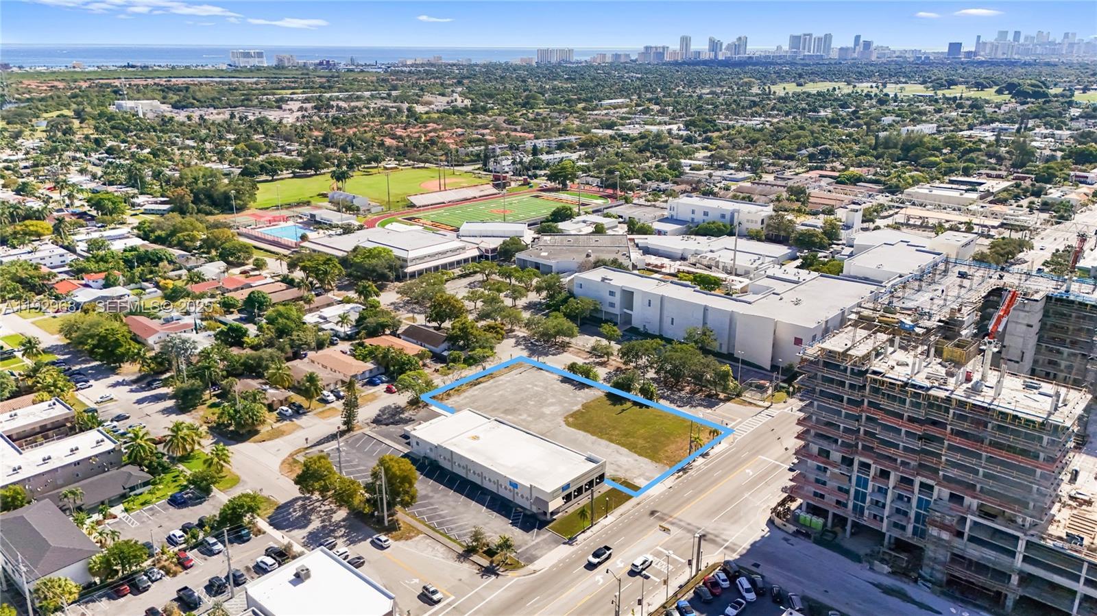 2105 N Federal Hwy, Hollywood FL 33020