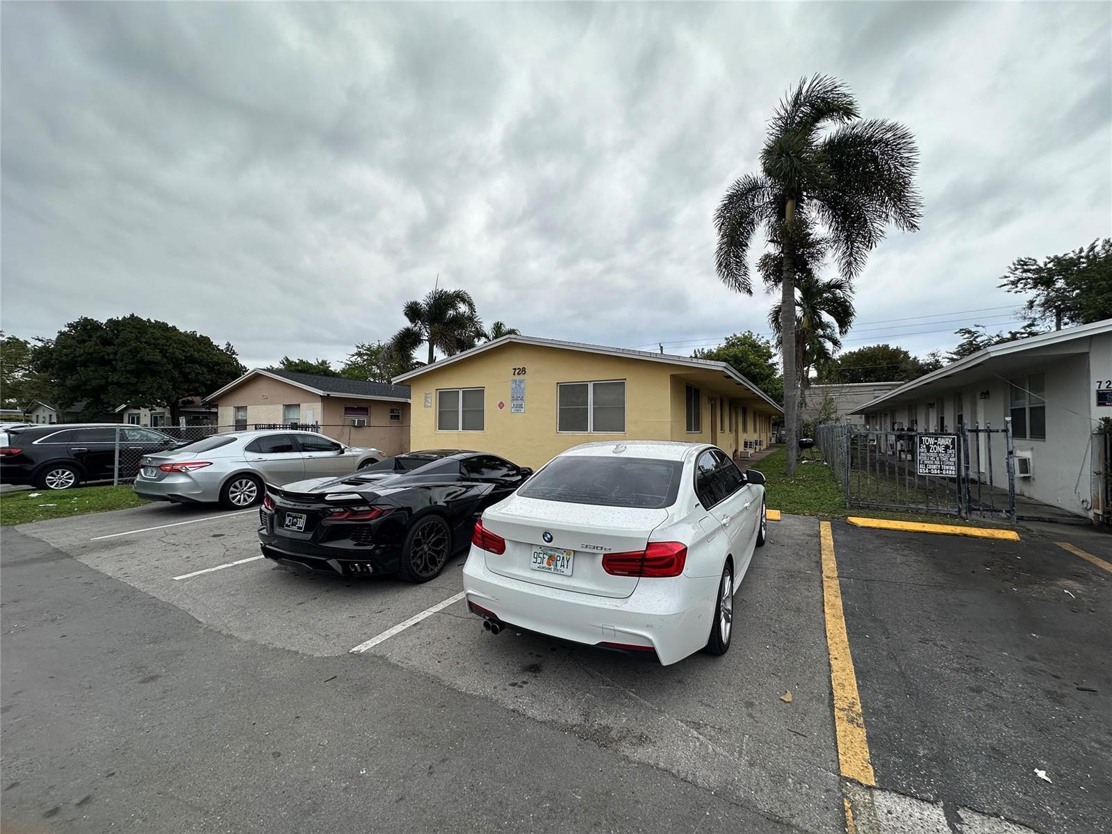 728 NW 4th Avenue # 4, Fort Lauderdale FL 33311