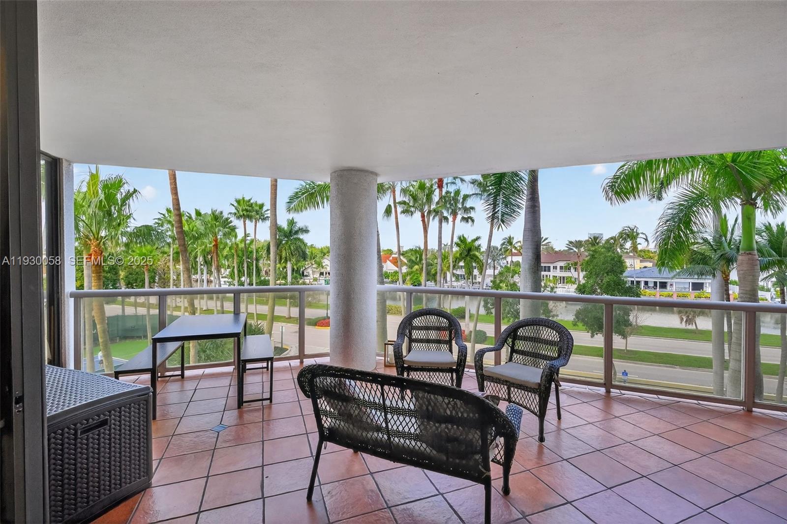 3598 Yacht Club Dr # 302, Aventura FL 33180 photo 2