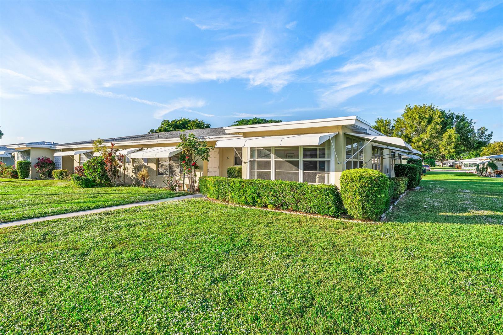 175 High Point Terrace E # D, Delray Beach FL 33445 photo 2
