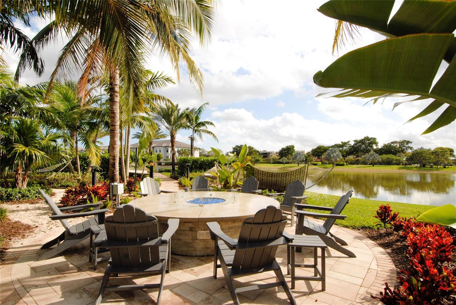 4628 Pinehurst Trail, Oakland Park FL 33309 photo 4