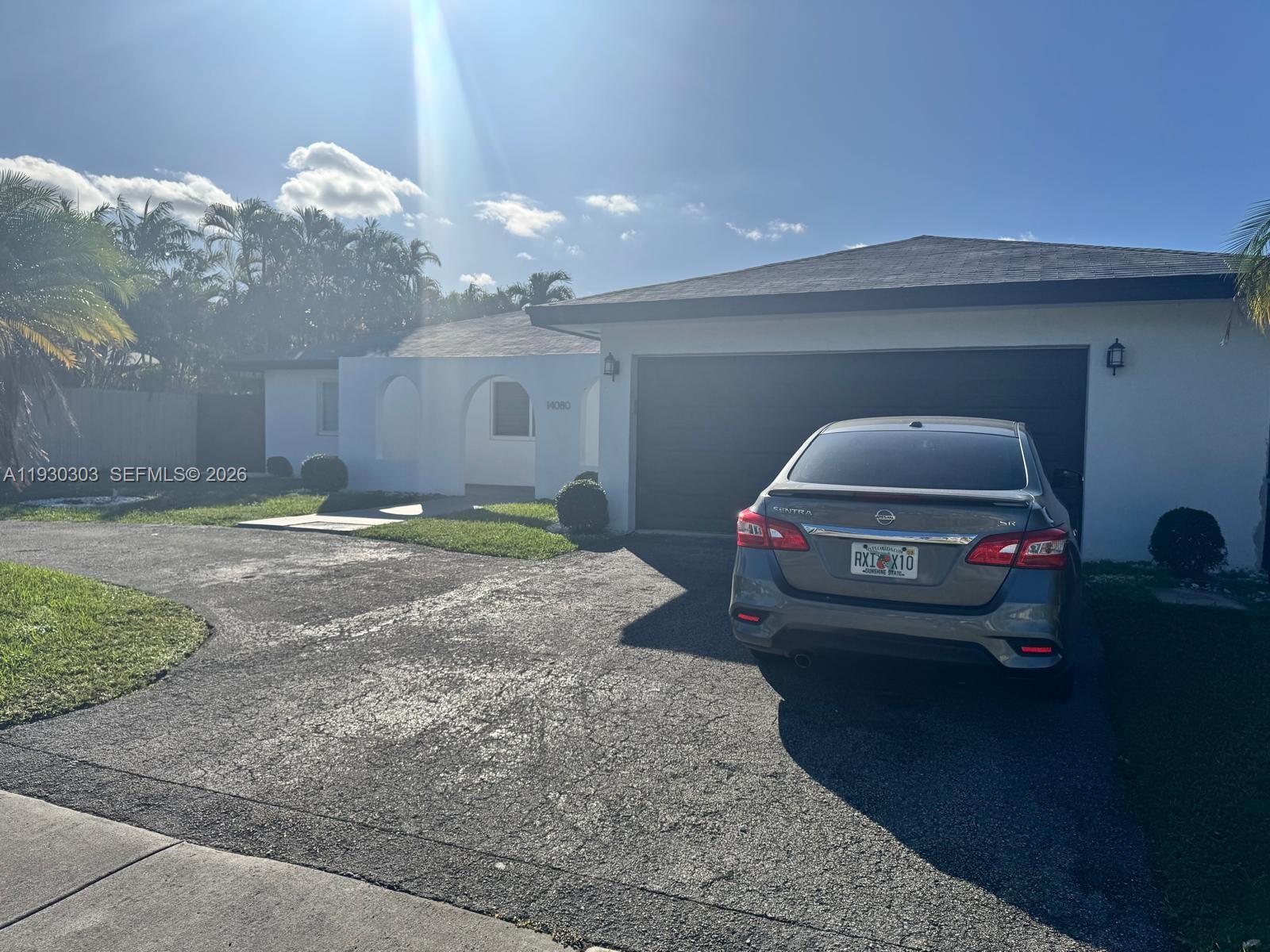 Miami, FL 33175 photo 3