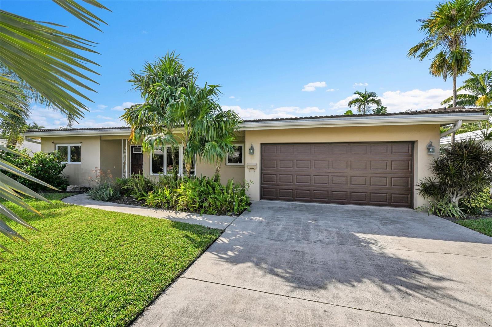 4401 NE 18th Avenue, Oakland Park FL 33334 photo 2