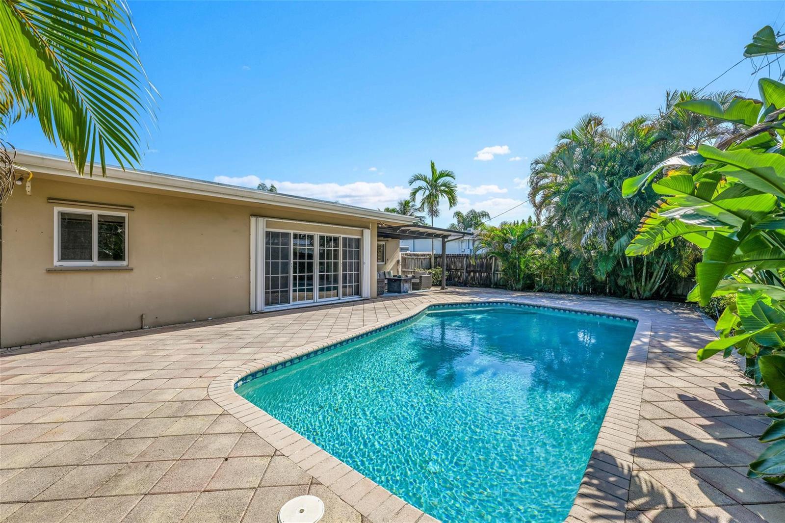4401 NE 18th Avenue, Oakland Park FL 33334 photo 4