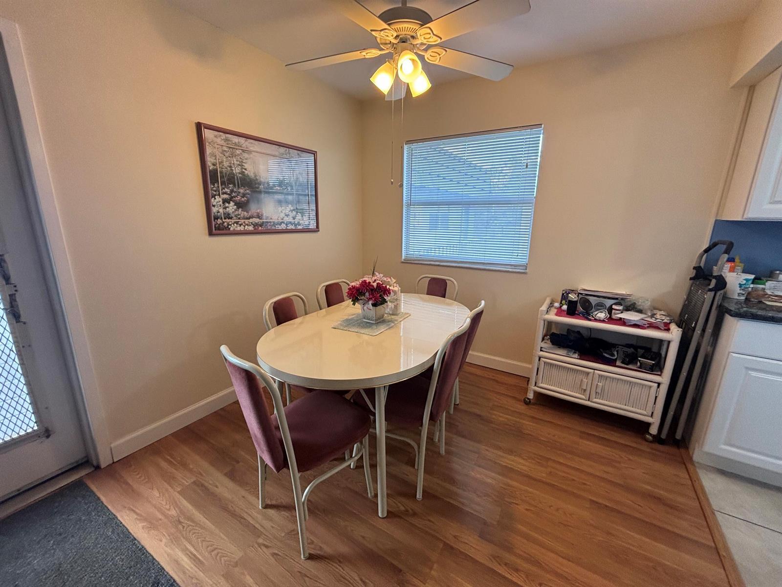 596 Saxony M, Delray Beach FL 33446 photo 4