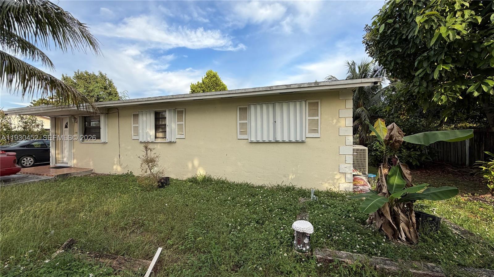 19831 SW 122nd Ave, Miami FL 33177