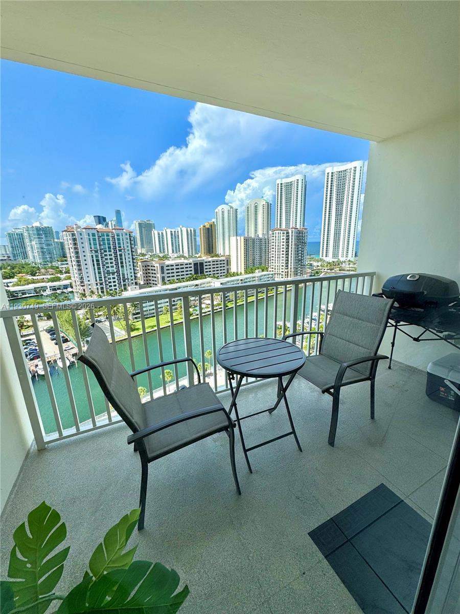 300 Bayview Dr # 1603, Sunny Isles Beach FL 33160