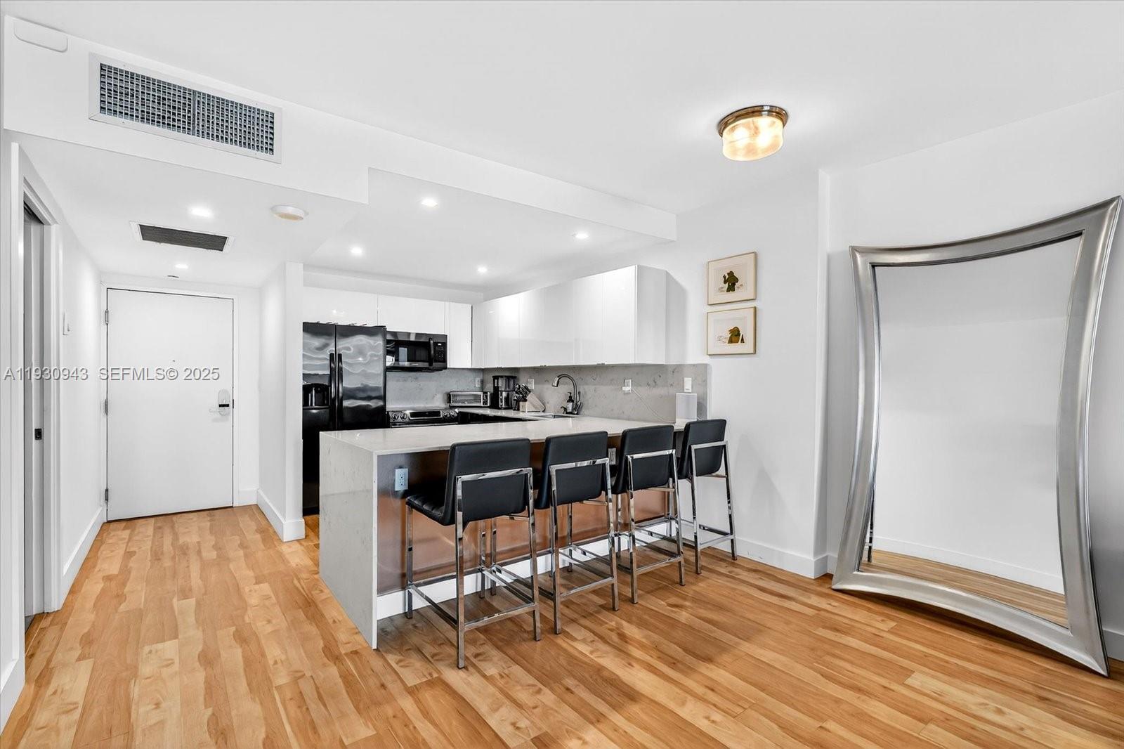2301 Collins Ave # 714, Miami Beach FL 33139 photo 5