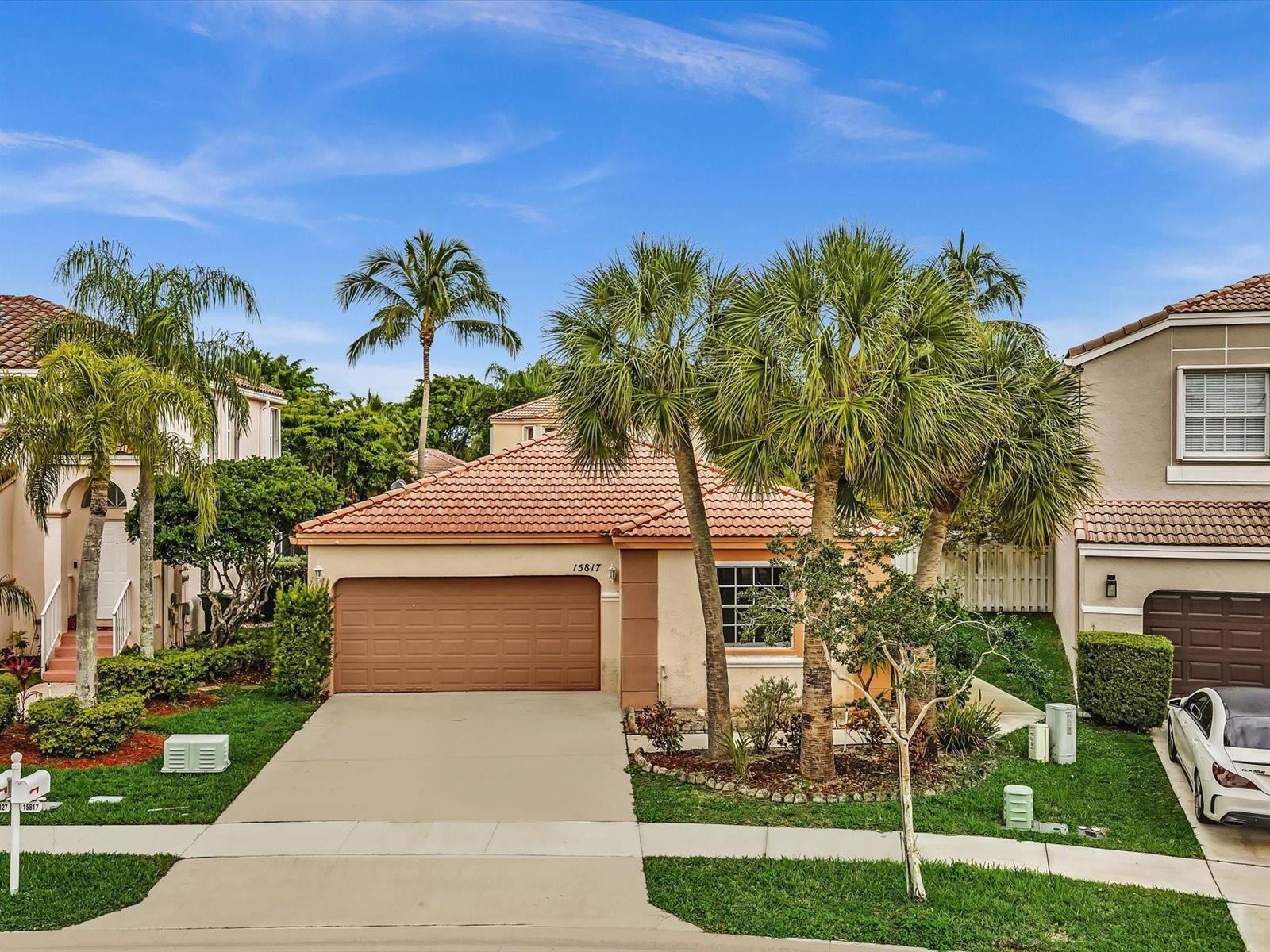 15817 4th Court, Pembroke Pines FL 33028 photo 2