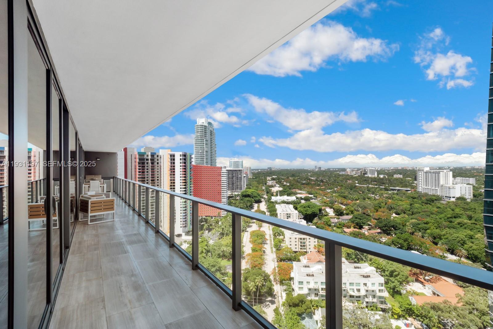 1451 Brickell Ave # 2405, Miami FL 33131 photo 5