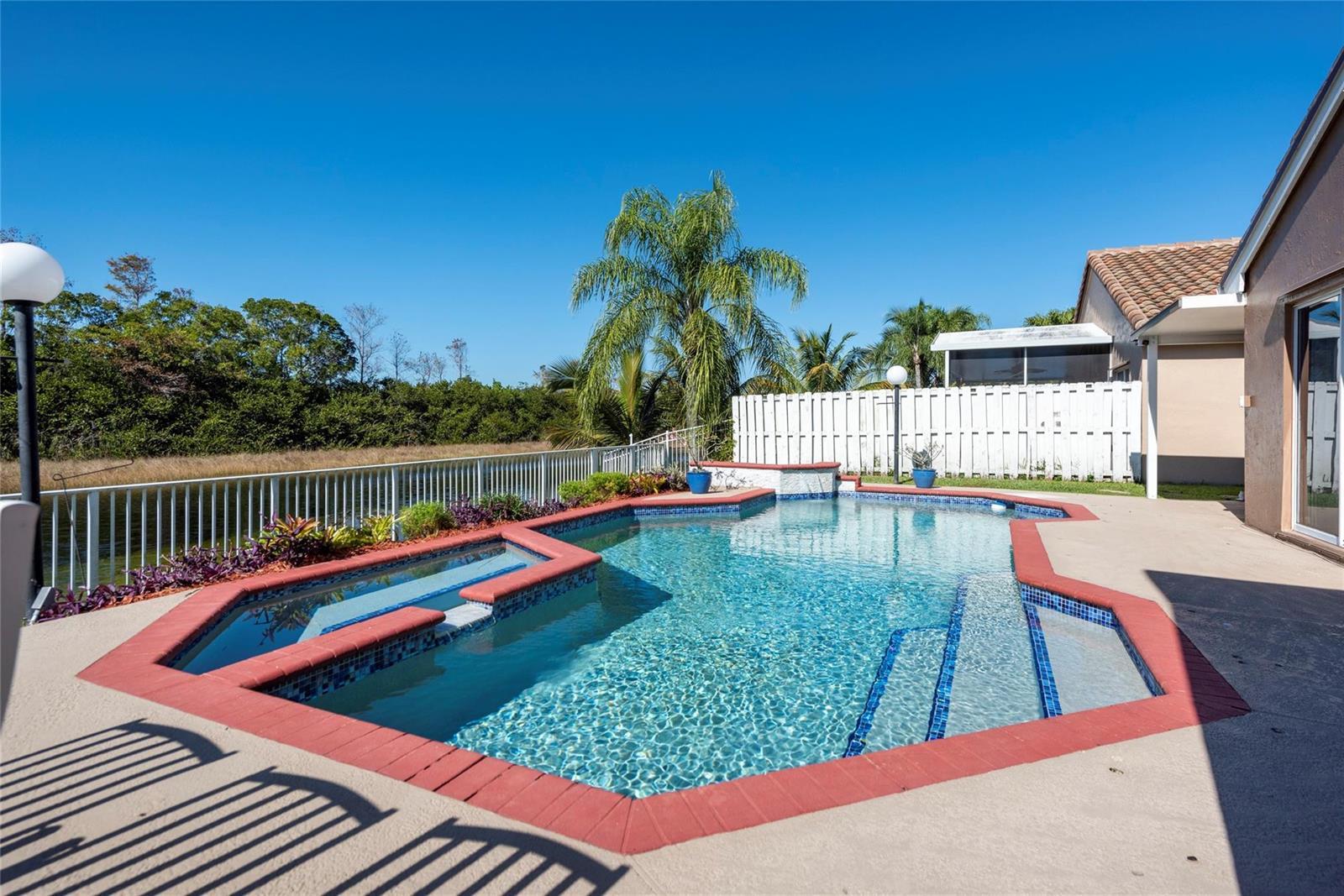 160 NW 166th Avenue, Pembroke Pines FL 33028 photo 2