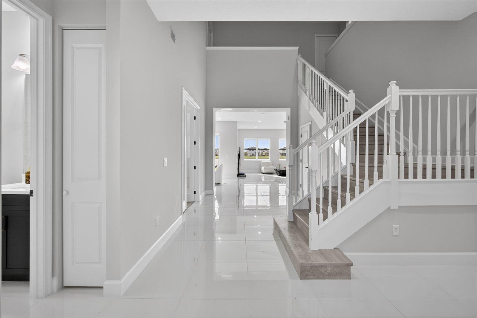 14052 Spruce Pine Drive, FL 33470 photo 4