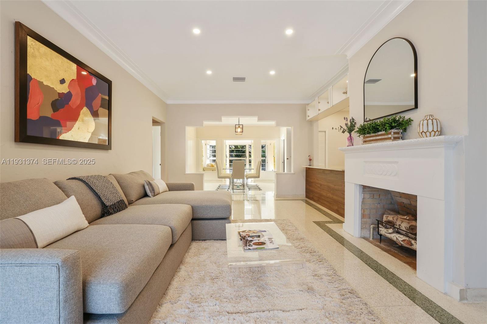3760 Royal Palm Ave, Miami Beach FL 33140 photo 4