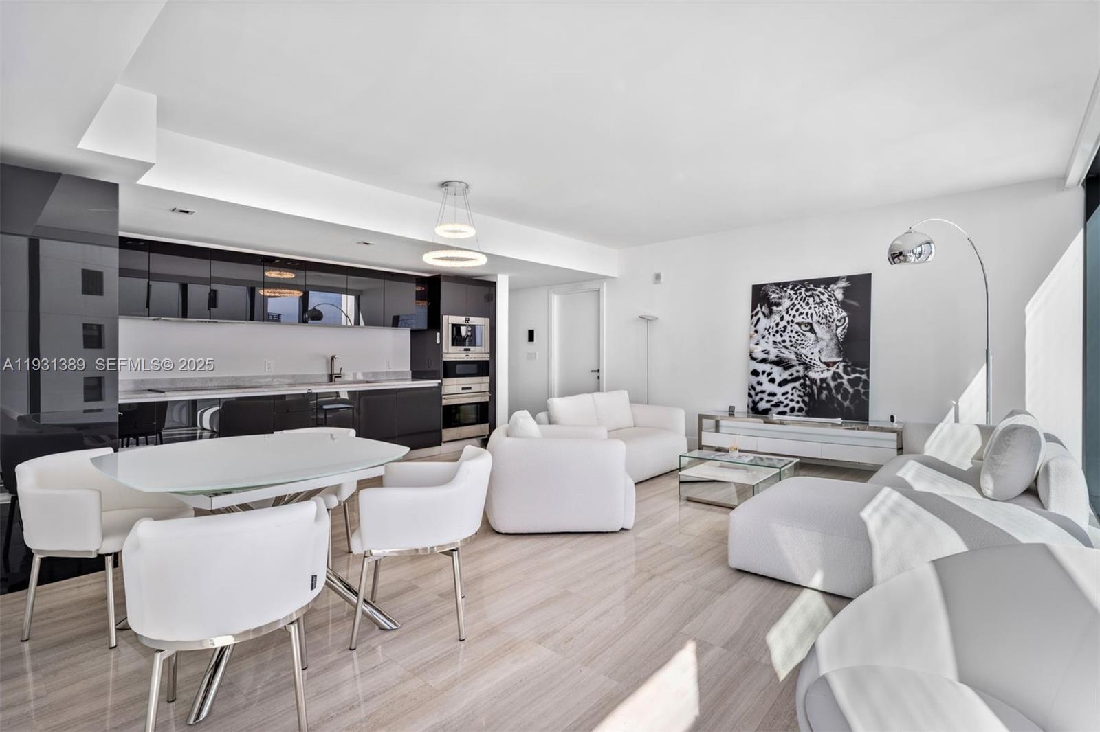 1451 Brickell Ave # 1803, Miami FL 33131 photo 2