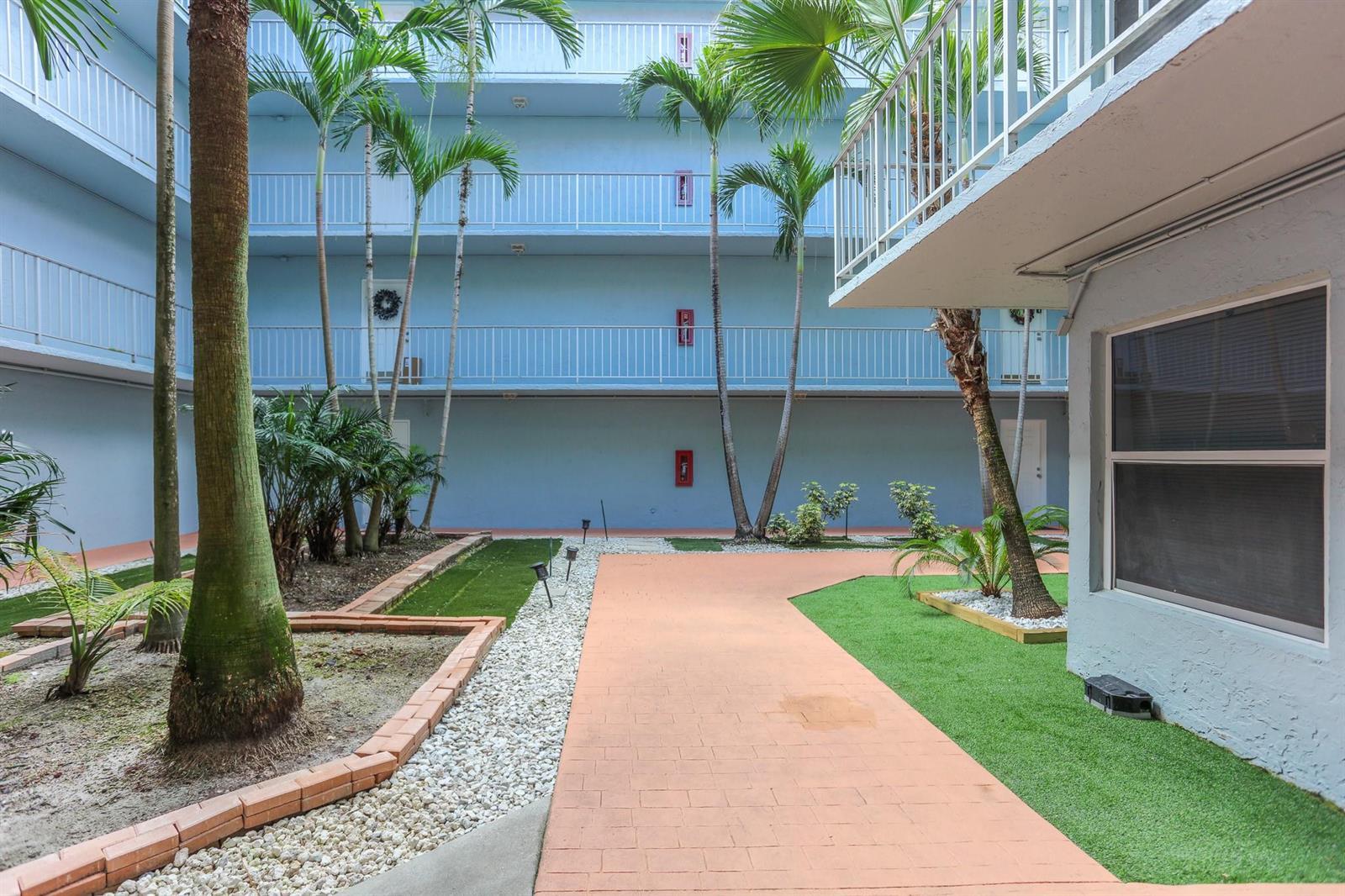 505 S Pine Island Road # B203, Fort Lauderdale FL 33324 photo 4