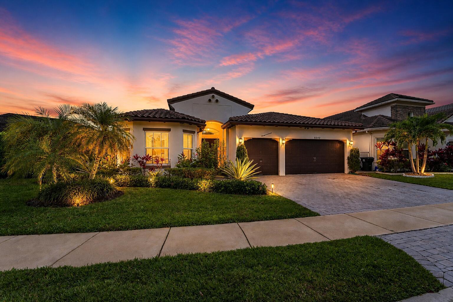 9240 Greenspire Lane, Lake Worth FL 33467