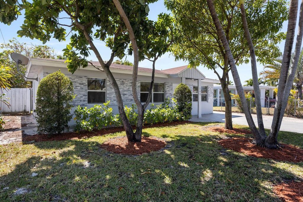 140 NW 46th Street, Oakland Park FL 33309