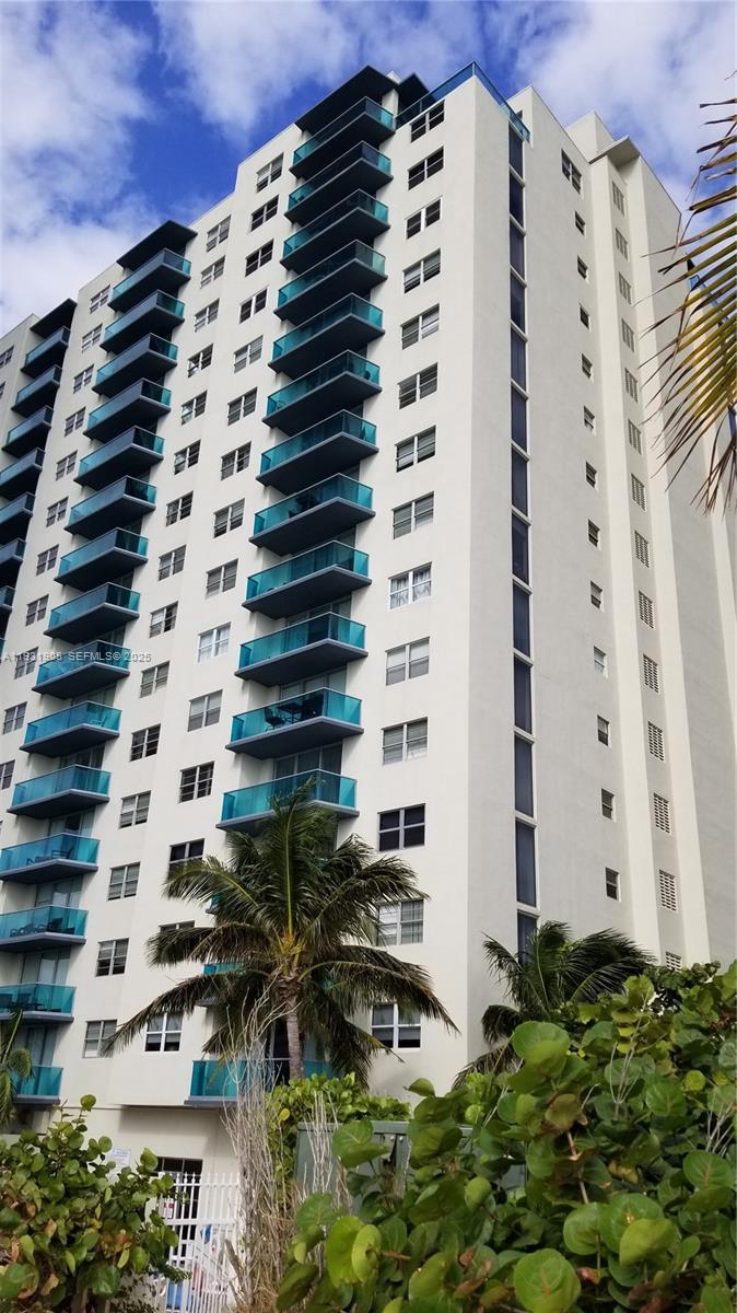 4001 S Ocean Dr # 4J, Hollywood FL 33019 photo 2