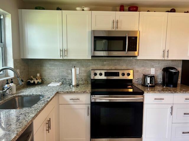 3755 Via Poinciana # 304, Lake Worth FL 33467 photo 2