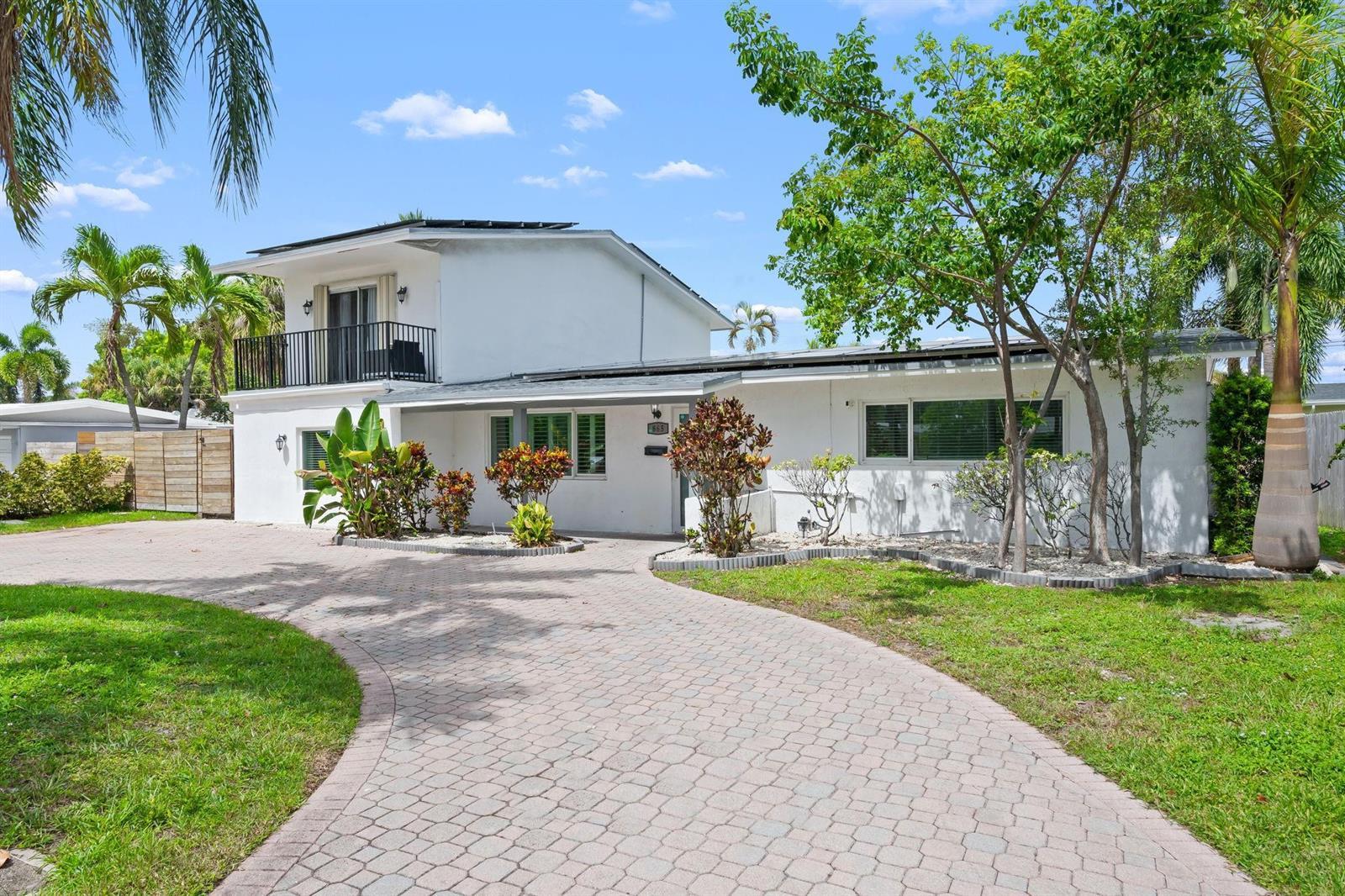 865 NE 23rd Terrace, Pompano Beach FL 33062 photo 2