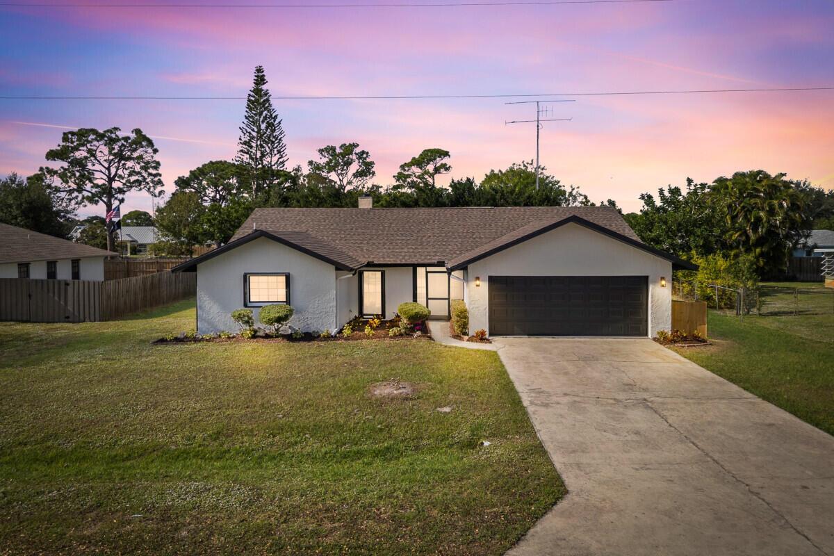 5310 Echo Pines Circle E, Fort Pierce FL 34951