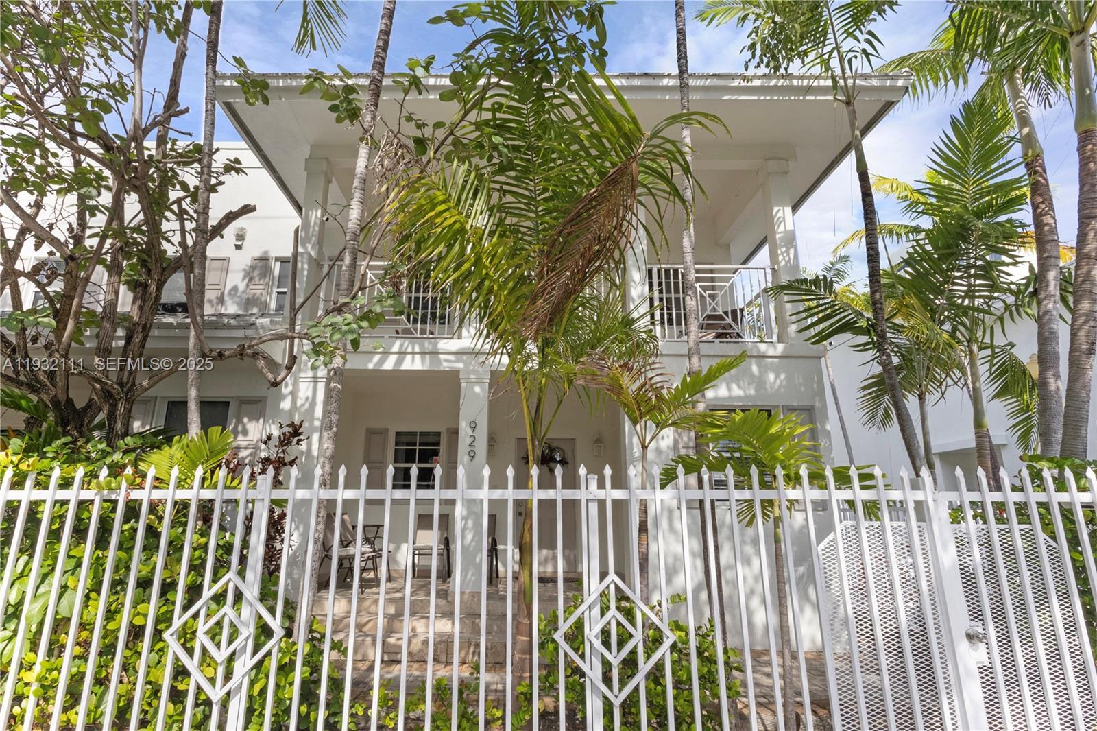 929 SW 11th St # 2, Miami FL 33129