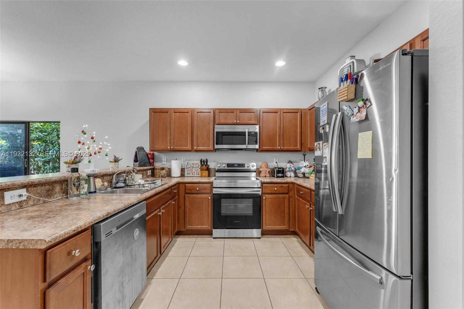 22813 SW 88th Path, Cutler Bay FL 33190 photo 4