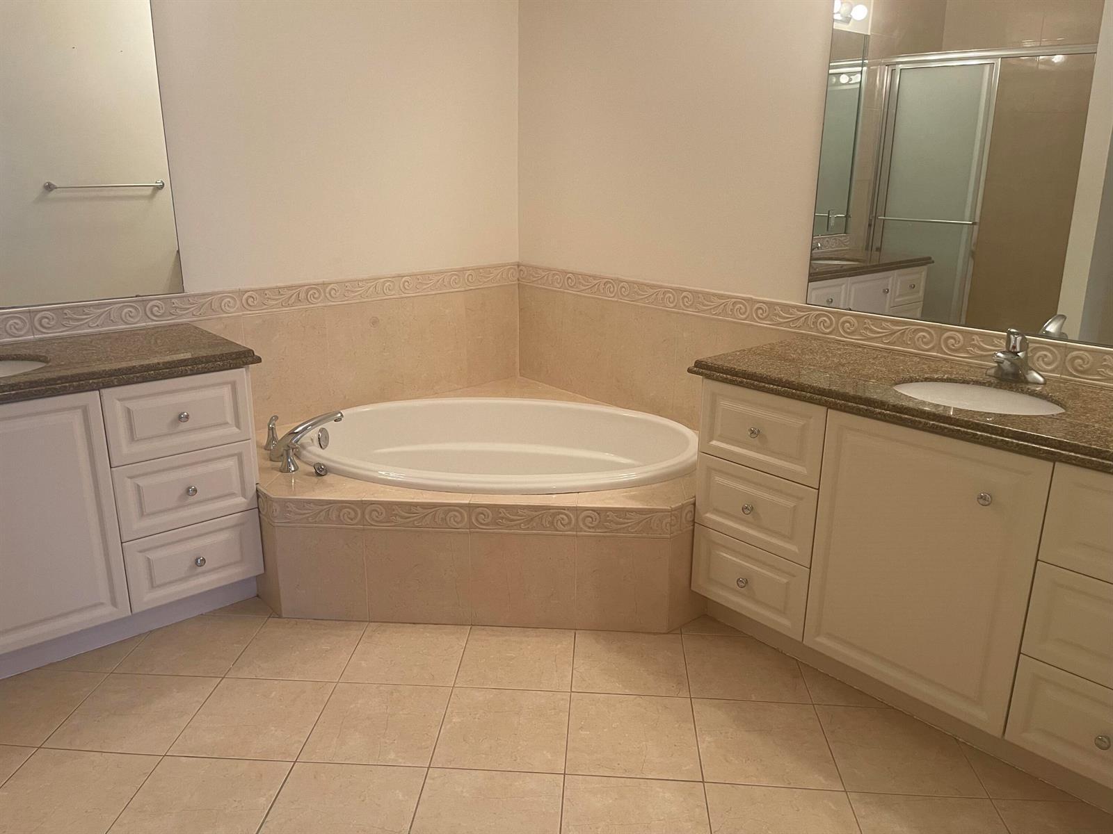 1 Harbour Isle Ph01 Drive E # 1, Fort Pierce FL 34949 photo 5