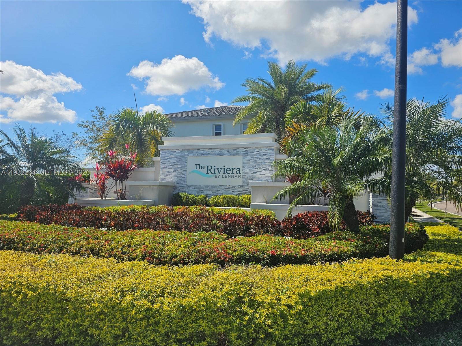 1114 SE 27th Ter, Homestead FL 33035