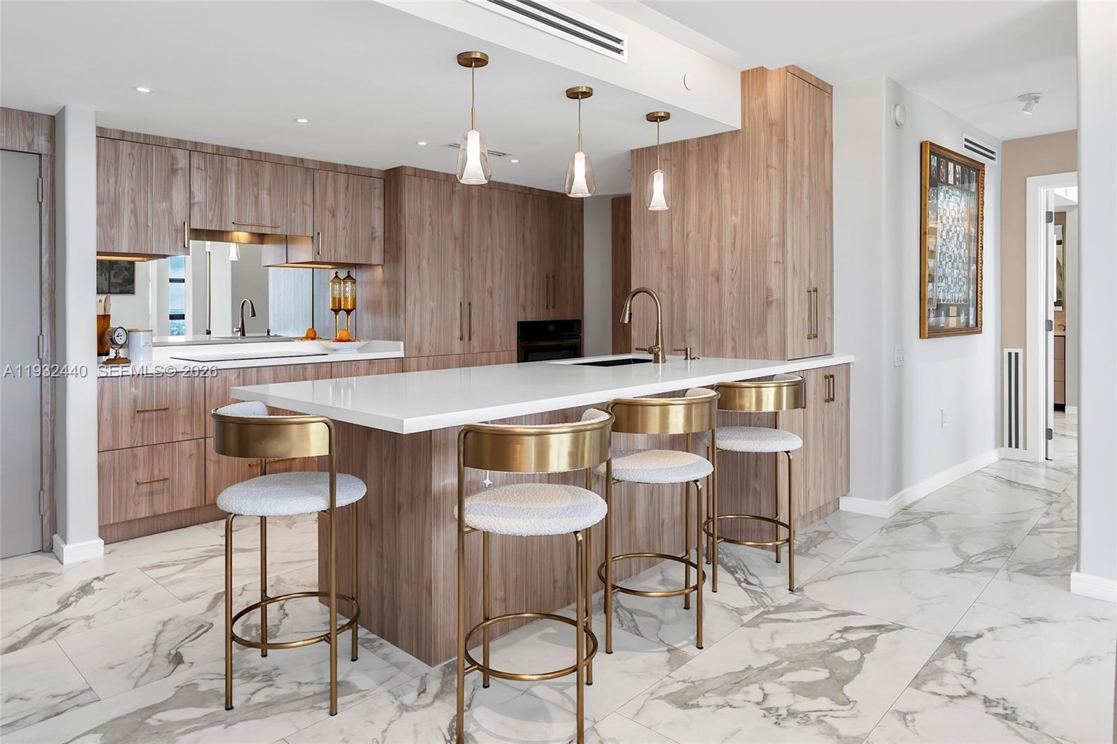 9 Island Ave # 2104, Miami Beach FL 33139 photo 4