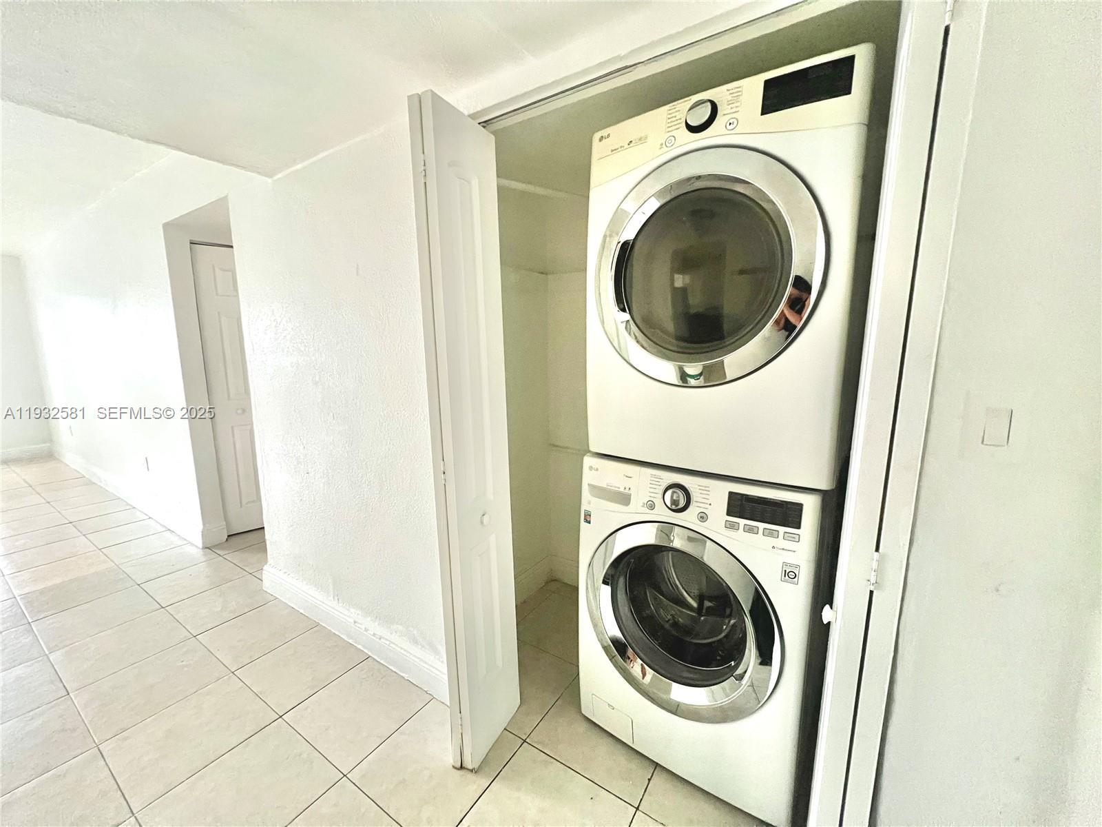 1305 W 46th St # 121, Hialeah FL 33012 photo 5