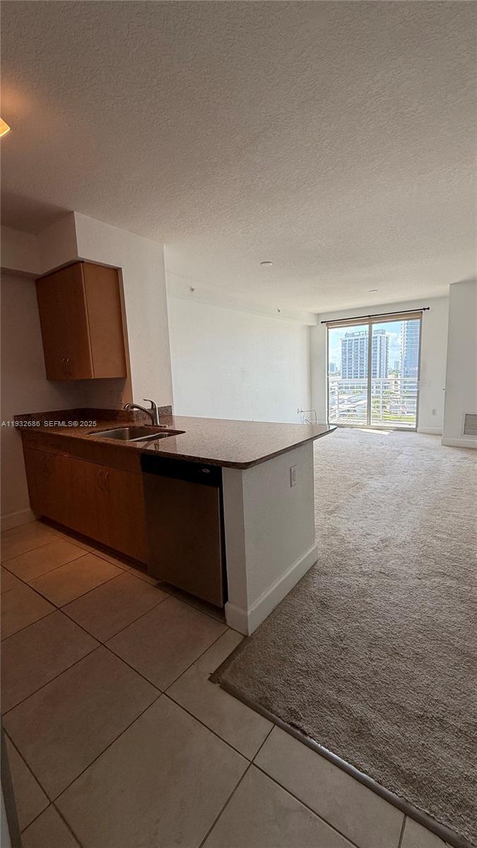 1830 Radius Dr # 915, Hollywood FL 33020 photo 5
