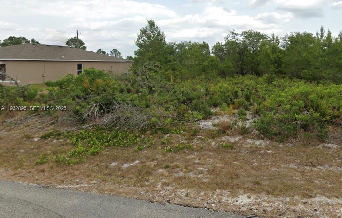 5846 VIRTUDES ST, Sebring FL 33872 photo 3