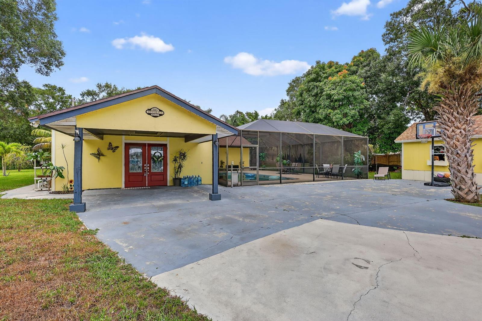 600 Gopher Hill Road, Fort Pierce FL 34982 photo 3
