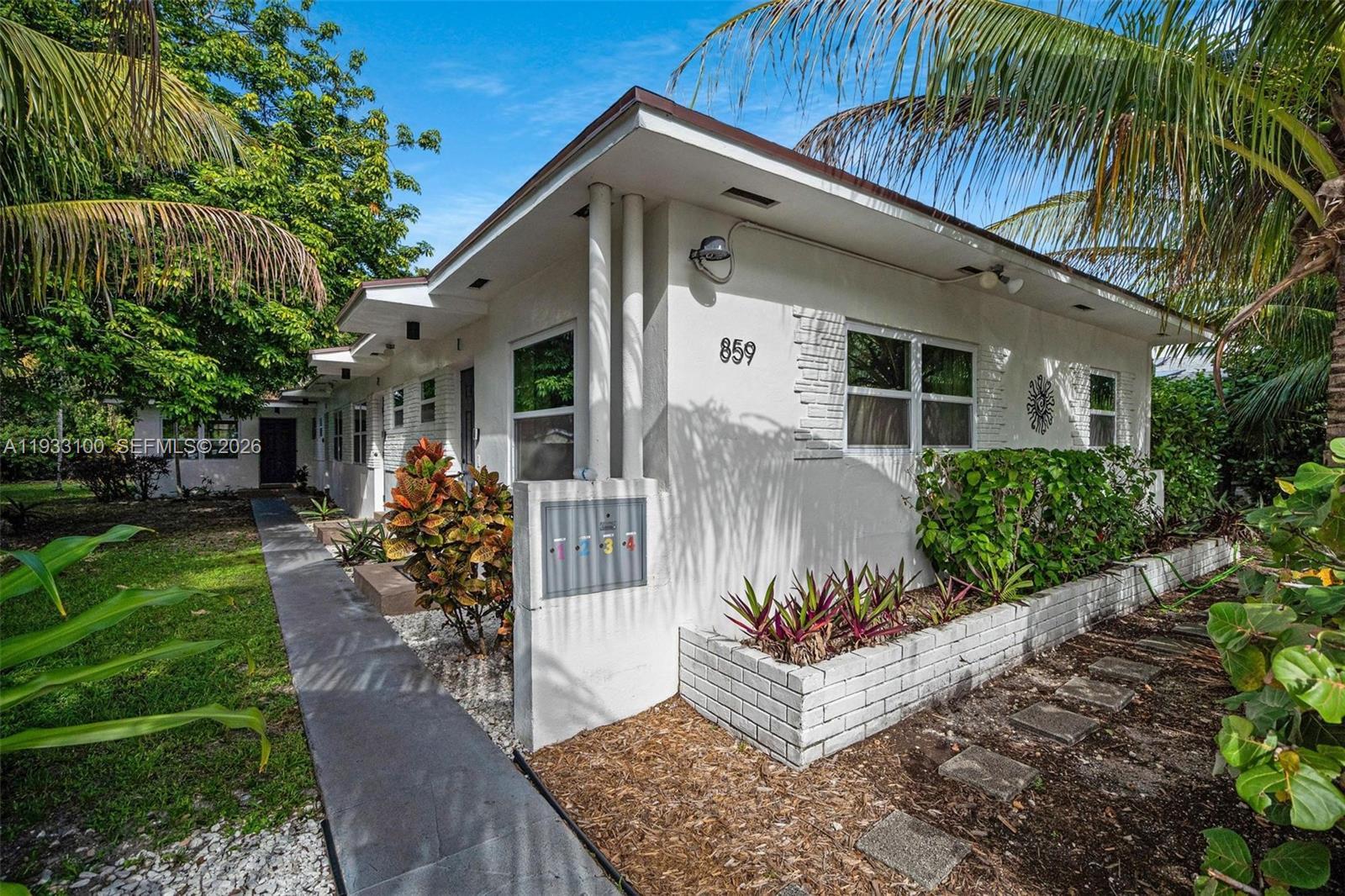 859 NE 90th St, Miami FL 33138 photo 3