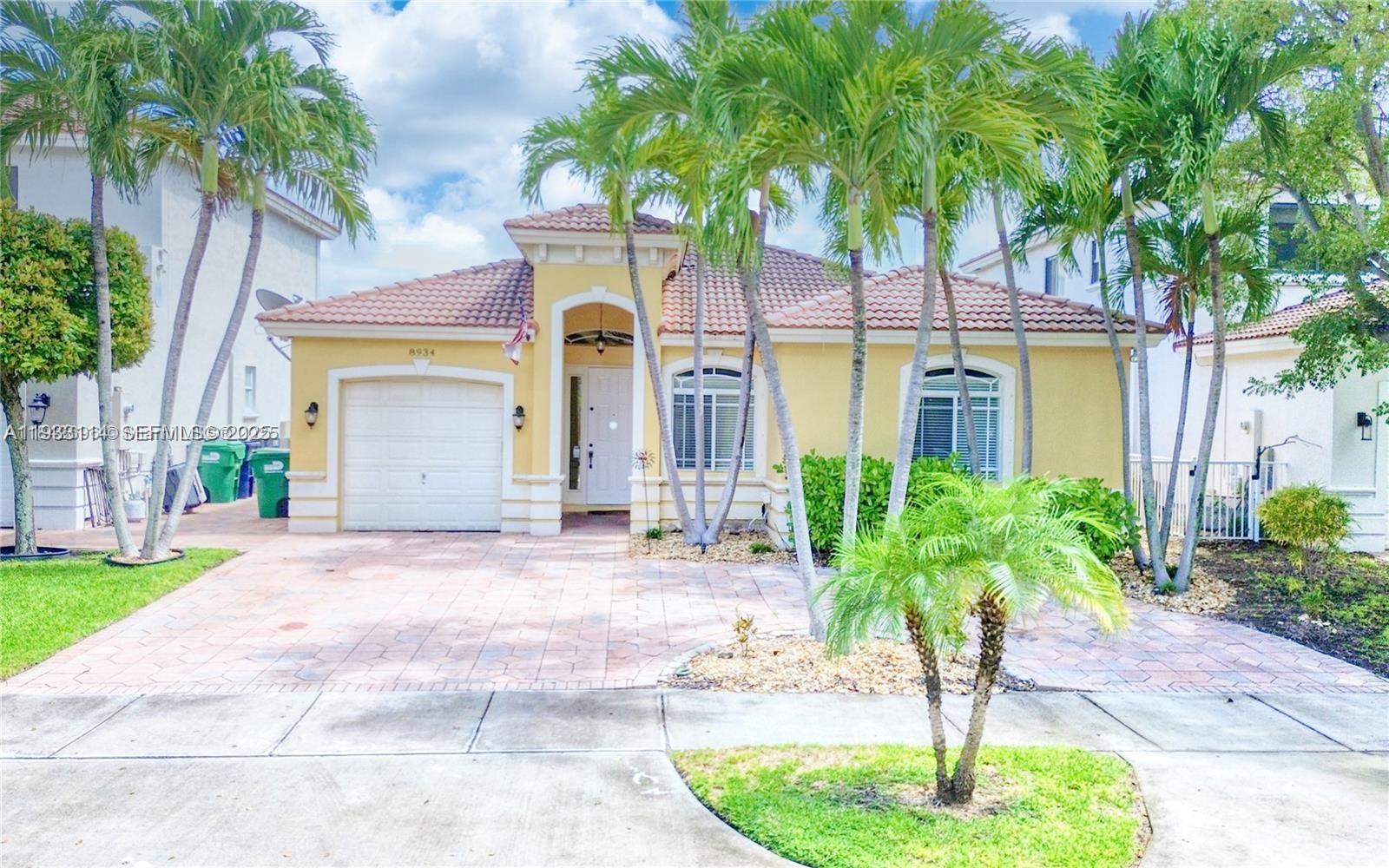 8934 SW 206th St, Cutler Bay FL 33189 photo 3