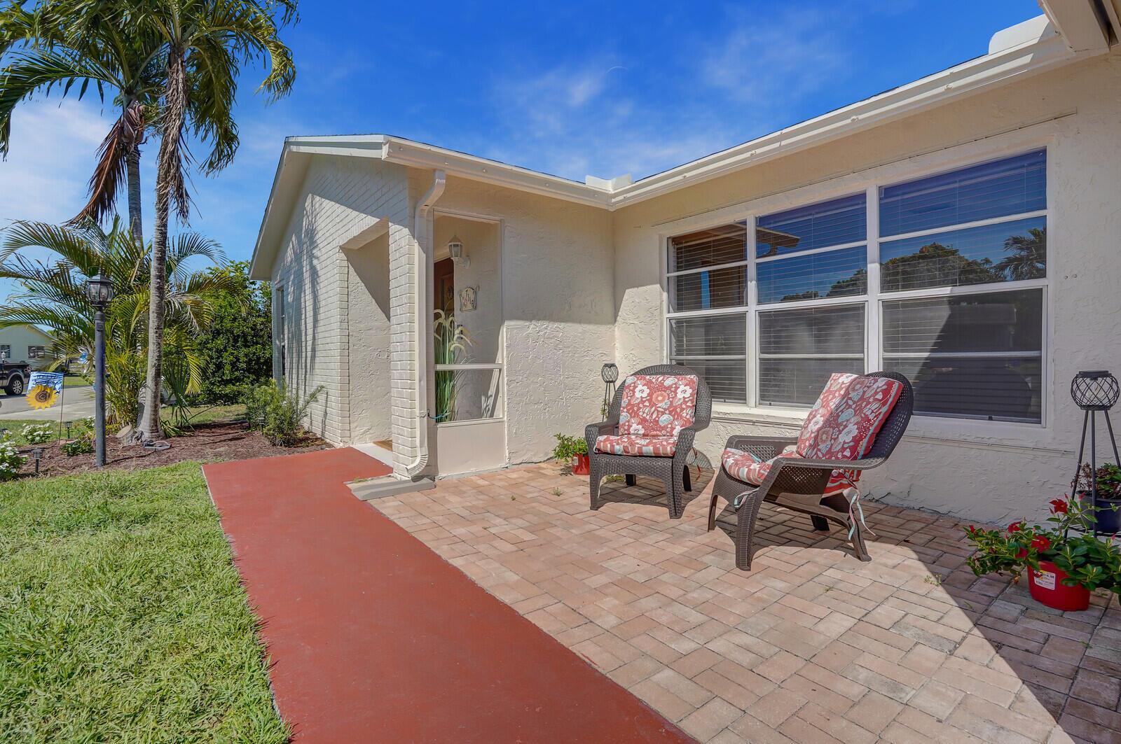 7116 Pine Bluff Drive, Lake Worth FL 33467 photo 5