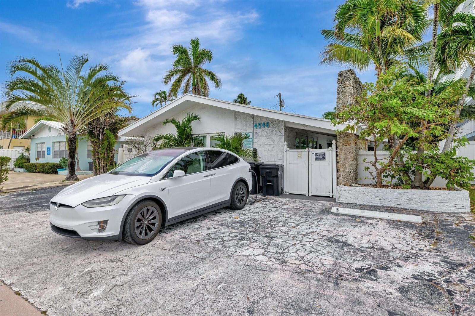 4548 N Ocean # 4, Lauderdale By The Sea FL 33313 photo 4
