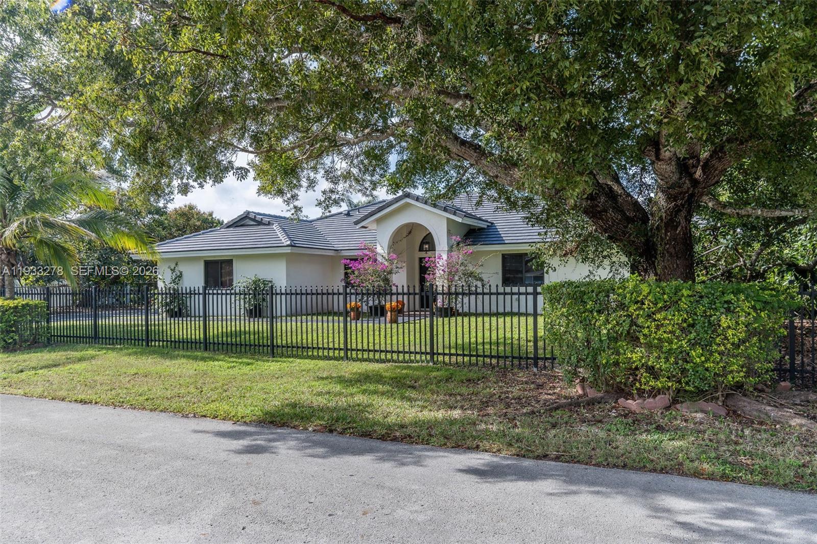 27260 SW 167th Ct, Homestead FL 33031 photo 4