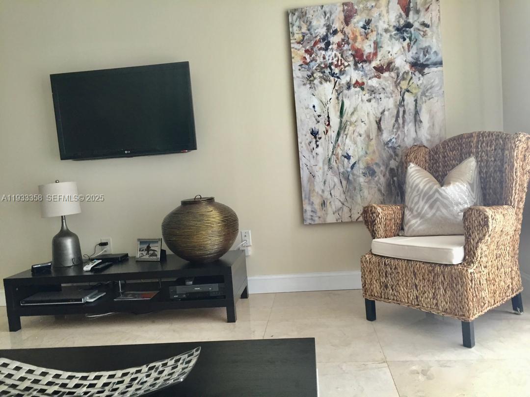 1155 Brickell Bay Dr # 705, Miami FL 33131 photo 2