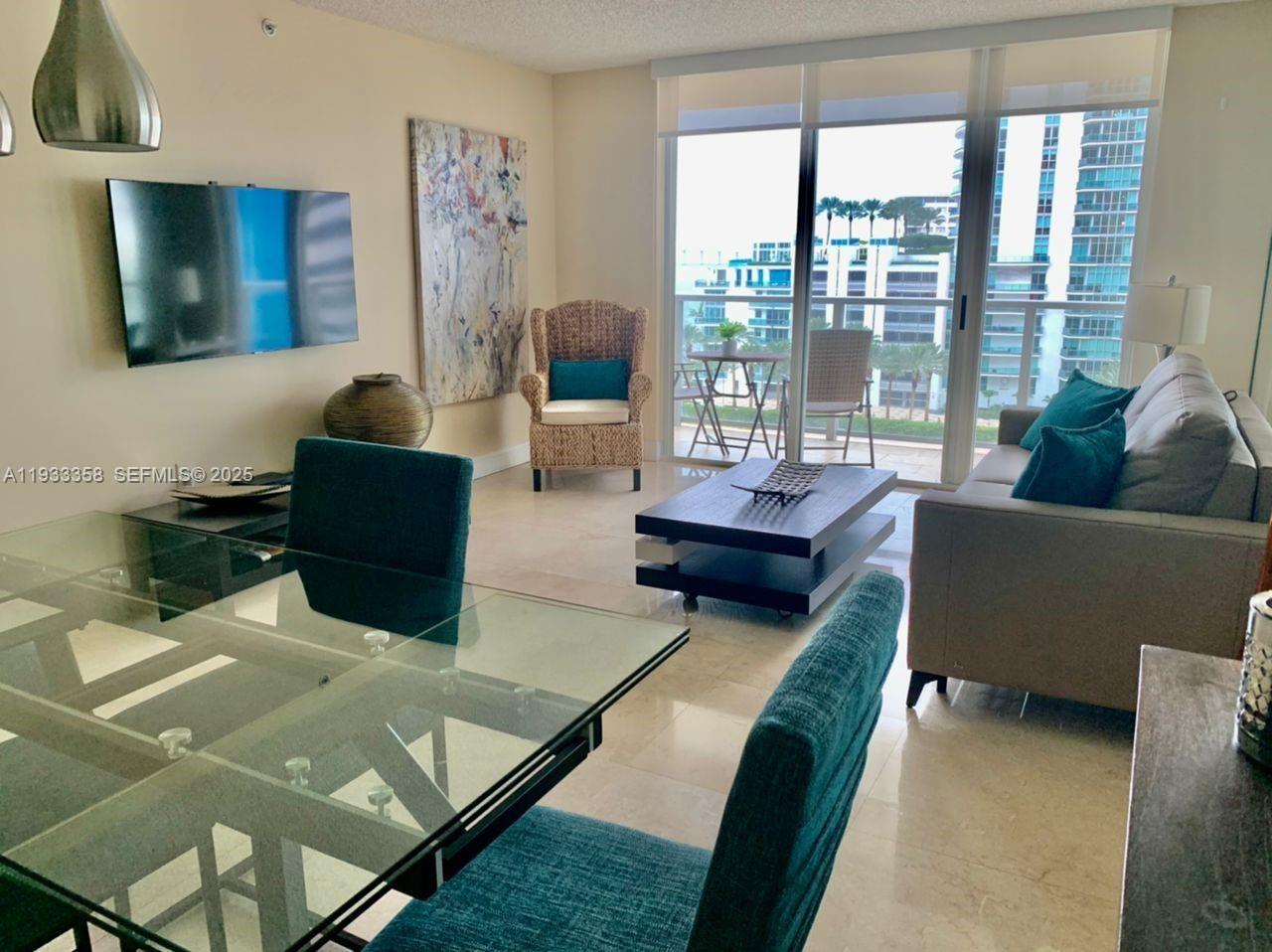1155 Brickell Bay Dr # 705, Miami FL 33131
