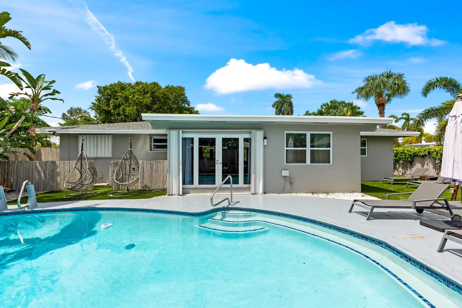 1800 NE 28th Avenue, Pompano Beach FL 33062
