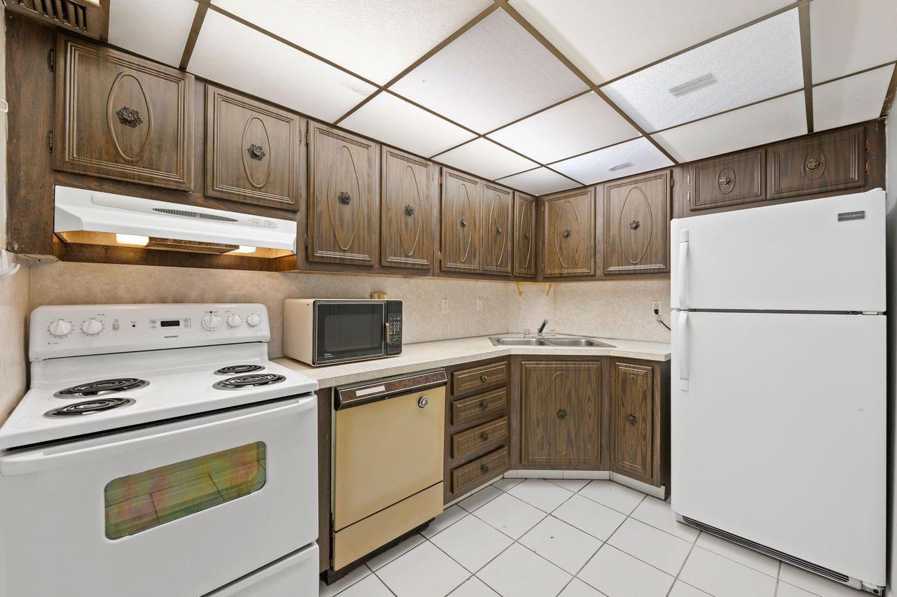 3101 Oakland Shores Drive # H108, Oakland Park FL 33309 photo 4