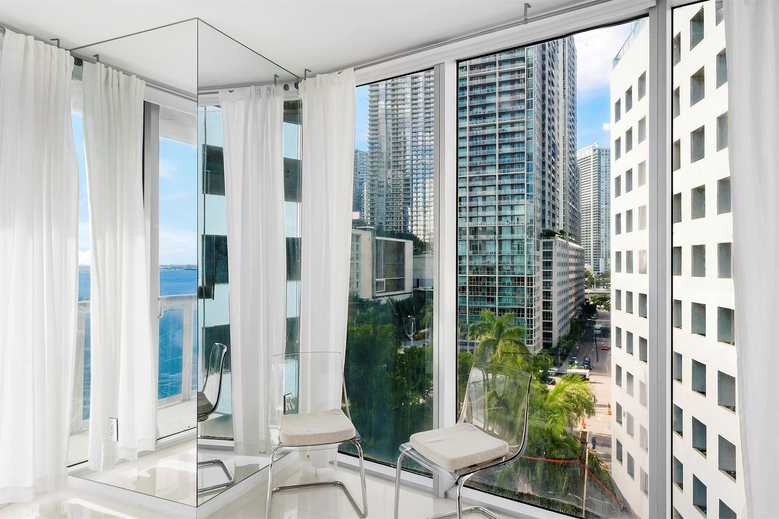 495 Brickell Avenue # 911, Miami FL 33131 photo 3