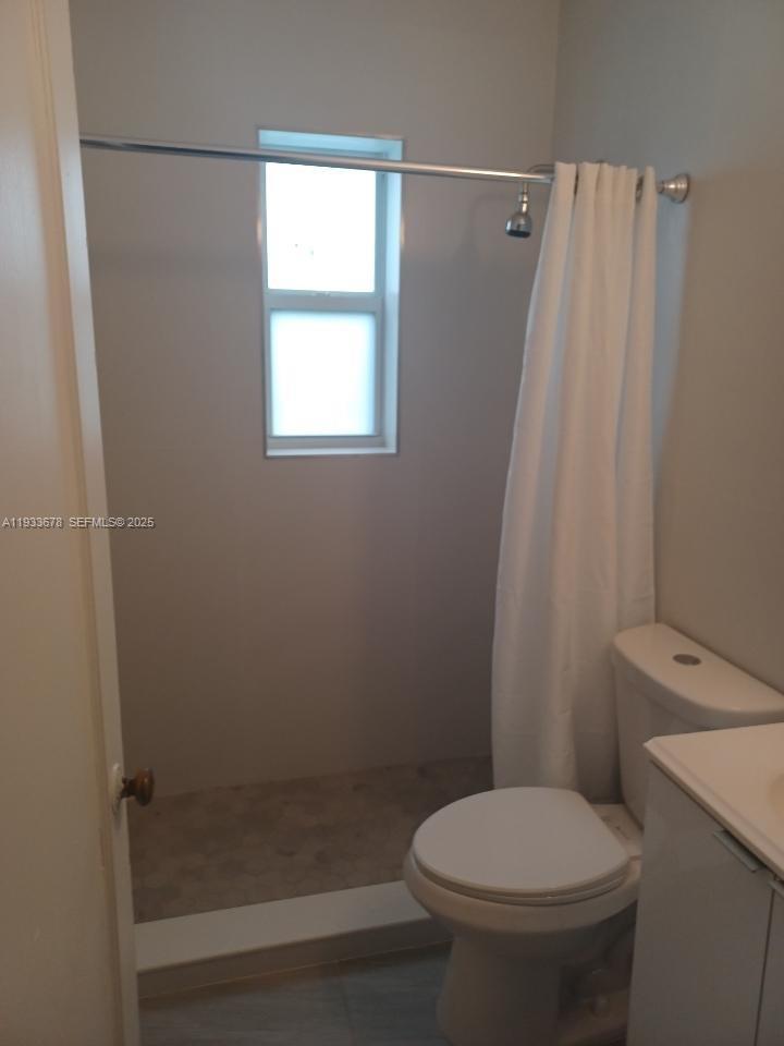 6950 Byron Ave # 7, Miami Beach FL 33141 photo 3