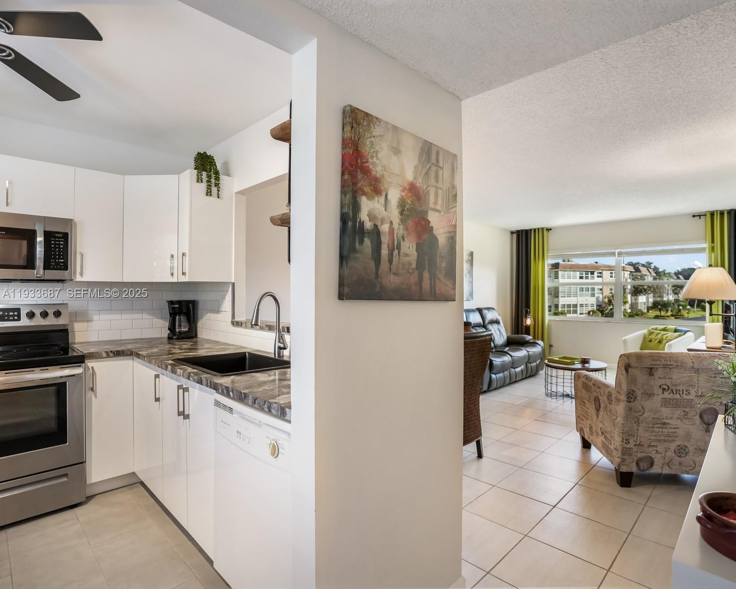 4706 NW 36th St # 507, Lauderdale Lakes FL 33319 photo 4