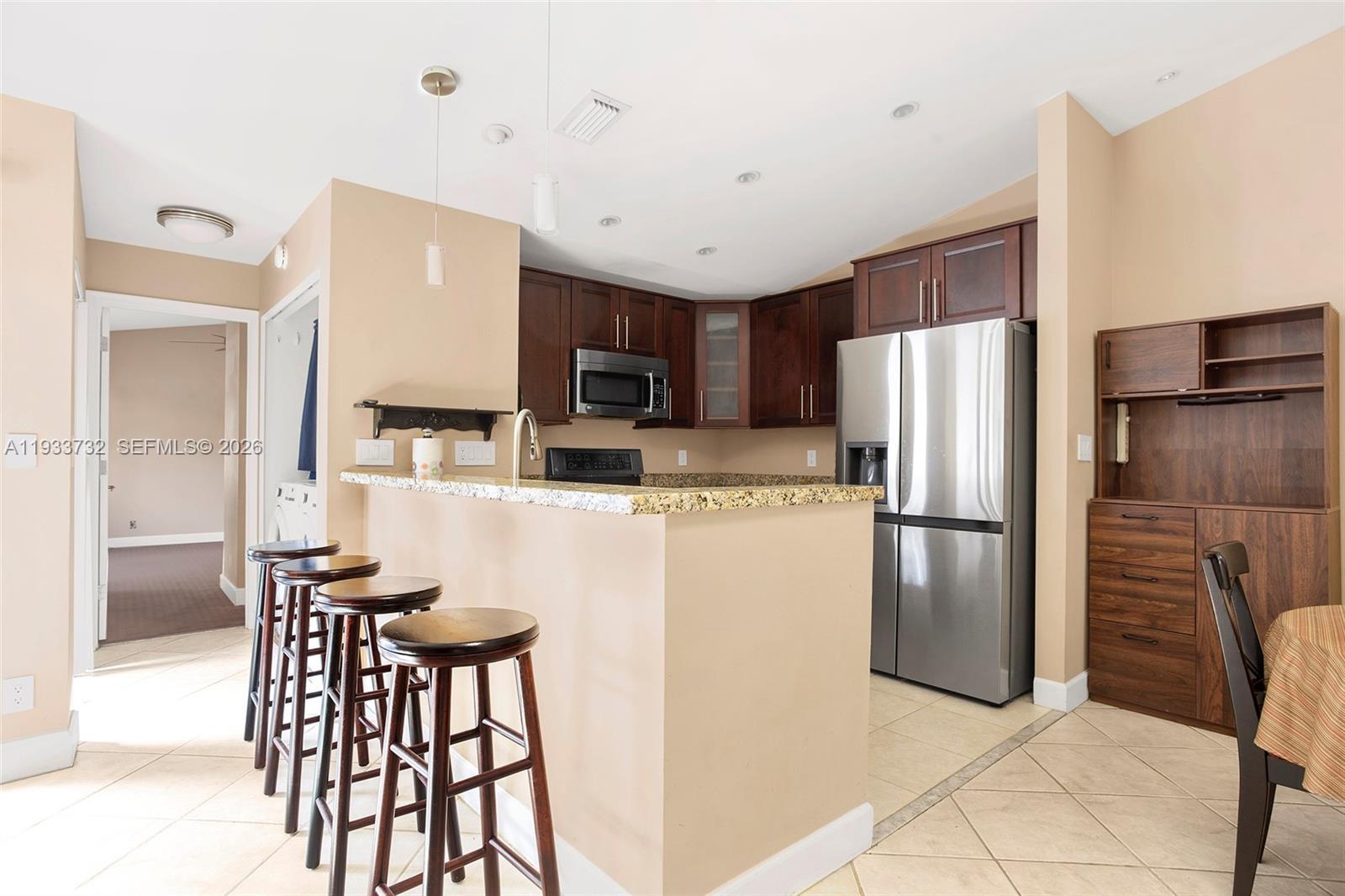 3074 S Oakland Forest Dr # 702, Oakland Park FL 33309 photo 3