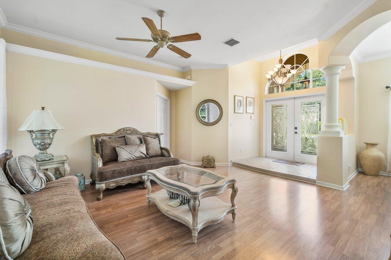 146 Fernwood Crescent, Royal Palm Beach FL 33411 photo 5