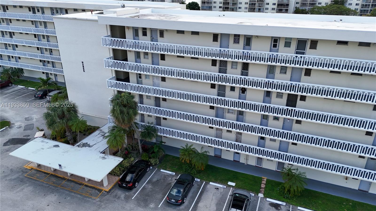 2855 Leonard Dr # H607, Aventura FL 33160 photo 3